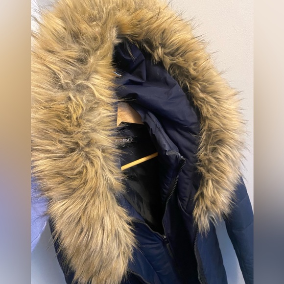 Point Weather Supply Winter Jacket - Picture 5 of 9